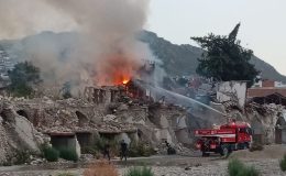 Saray Caddesinde Yangın